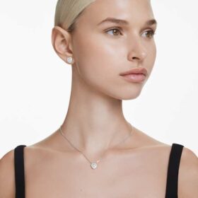Ariana Grande X Swarovski Anhänger mit gemischten Schliffen, Herz, weiss, rhodiniert Ariana Grande X Swarovski Anhänger mit gemischten Schliffen, Herz, weiss, rhodiniert