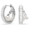 Ariana Grande X Swarovski Ohrringe mit Kristallperlen, Baguette-Schliff, weiss, rhodiniert Ariana Grande X Swarovski Ohrringe mit Kristallperlen, Baguette-Schliff, weiss, rhodiniert