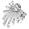Die Brosche «Swan» aus der Vienna-Kollektion, weiss, rutheniumbeschichtet Die Brosche «Swan» aus der Vienna-Kollektion, weiss, rutheniumbeschichtet