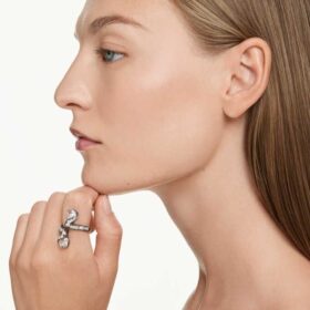 Die Vienna-Kollektion: Offener Ring «Feather», weiss, rutheniumbeschichtet