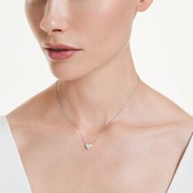 Eternity-Anhänger mit im Labor gezüchteten Diamanten, 0.5 Ct Tw, Herzform, Sterlingsilber Eternity-Anhänger mit im Labor gezüchteten Diamanten, 0.5 Ct Tw, Herzform, Sterlingsilber