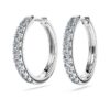 Eternity-Ohrringe mit im Labor gezüchteten Diamanten, 0.56 ct insgesamt, runde Form, Sterlingsilber Eternity-Ohrringe mit im Labor gezüchteten Diamanten, 0.56 ct insgesamt, runde Form, Sterlingsilber