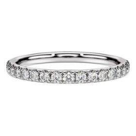 Eternity-Ring mit im Labor gezüchteten Diamanten, 0.4 Ct Tw, runde Form, Sterlingsilber Eternity-Ring mit im Labor gezüchteten Diamanten, 0.4 Ct Tw, runde Form, Sterlingsilber
