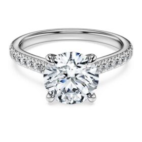 Eternity-Solitärring mit im Labor gezüchteten Diamanten, 2.2 Ct insgesamt, runde Form, 14K Weissgold Eternity-Solitärring mit im Labor gezüchteten Diamanten, 2.2 Ct insgesamt, runde Form, 14K Weissgold