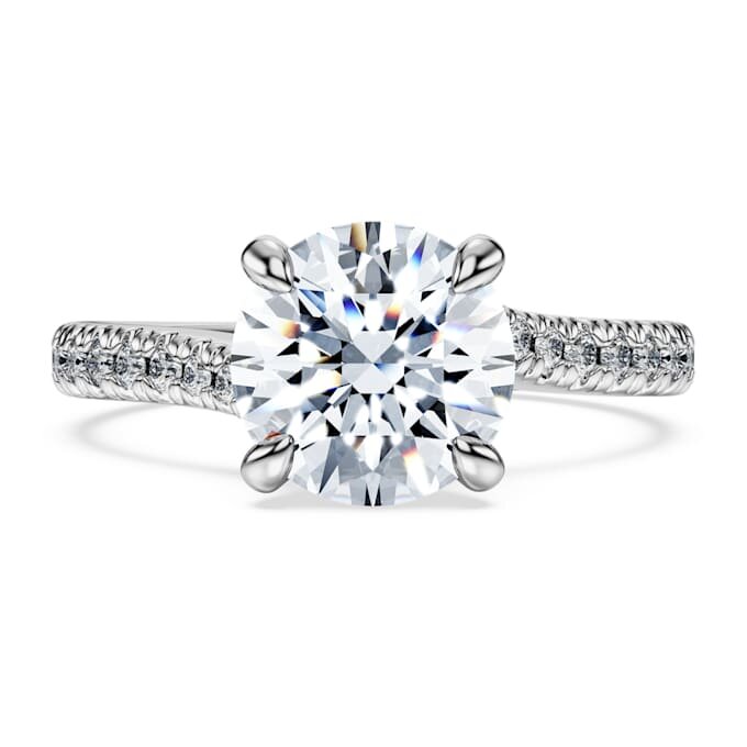 Eternity-Solitärring mit im Labor gezüchteten Diamanten, 2.25 Ct insgesamt, runde Form, 14K Weissgold Eternity-Solitärring mit im Labor gezüchteten Diamanten, 2.25 Ct insgesamt, runde Form, 14K Weissgold
