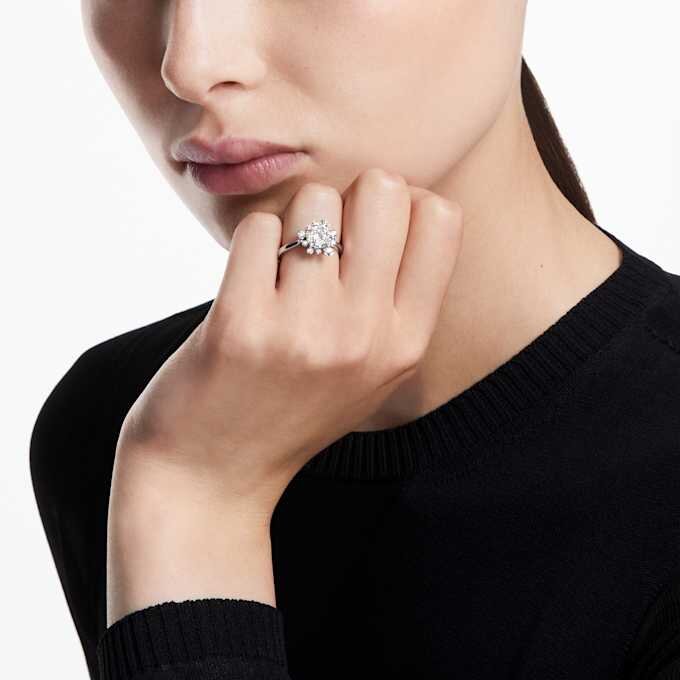 Galaxy-Ring mit im Labor gezüchteten Diamanten, 2 Karat insgesamt, runde Form, 14K Weissgold Galaxy-Ring mit im Labor gezüchteten Diamanten, 2 Karat insgesamt, runde Form, 14K Weissgold