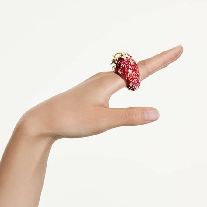 Idyllia-Motiv-Ring mit gemischten Schliffen, Erdbeere, Rot, vergoldet Idyllia-Motiv-Ring mit gemischten Schliffen, Erdbeere, Rot, vergoldet