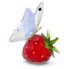 Idyllia Schmetterling und Erdbeere Idyllia Schmetterling und Erdbeere