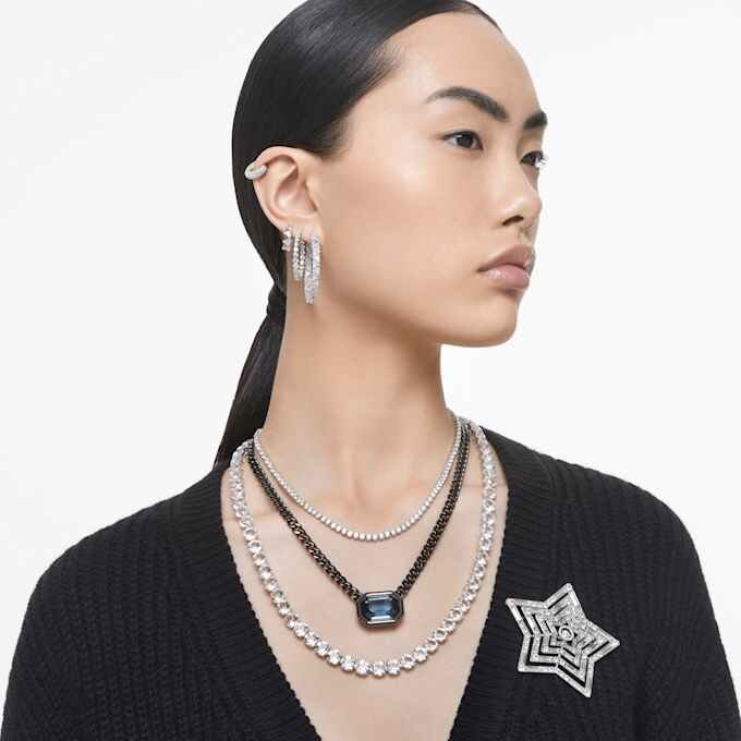 Matrix-Ohrringe mit rundem Schliff, weiss, rhodiniert Matrix-Ohrringe mit rundem Schliff, weiss, rhodiniert