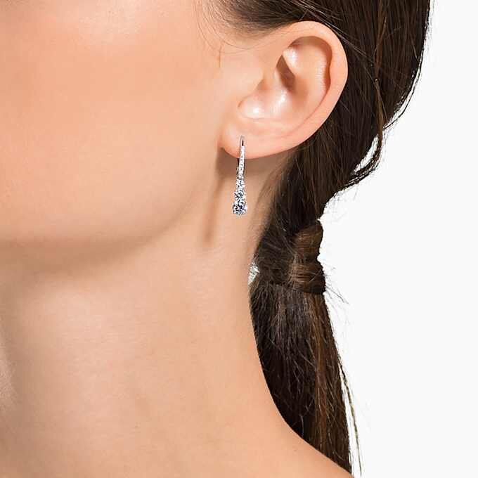 Stilla Attract Ohrringe mit rundem Schliff, weiss, rhodiniert Stilla Attract Ohrringe mit rundem Schliff, weiss, rhodiniert
