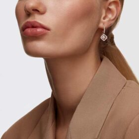 Una-Ohrringe «Clover», rosa, roségoldfarben plattiert